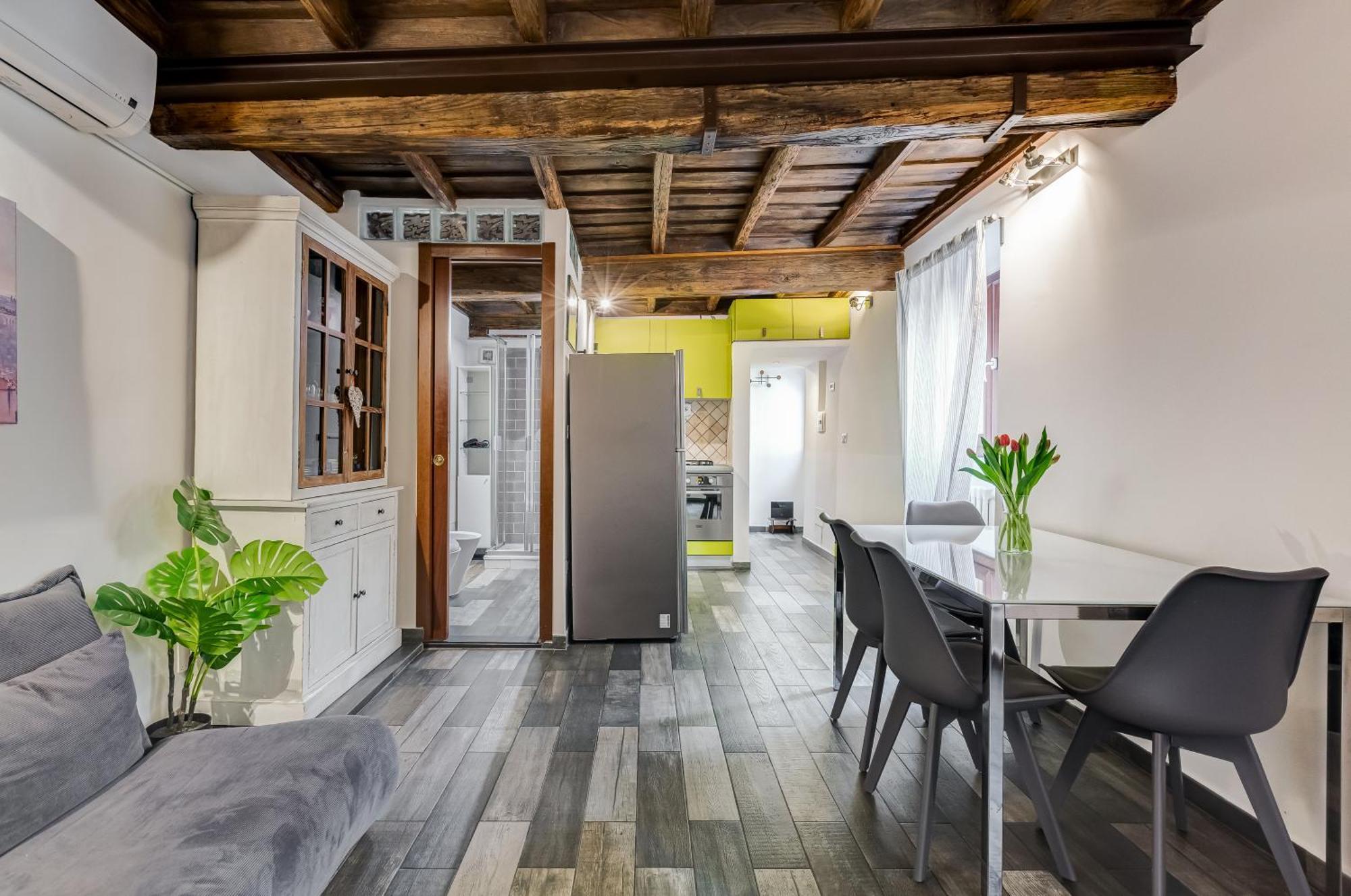 Chiavari Apartment — Photos 2